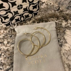 Kendra Scott Myles Hoops in Gold